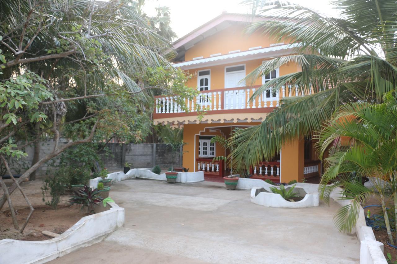 Hotel El Shaddai Mannar Exterior foto