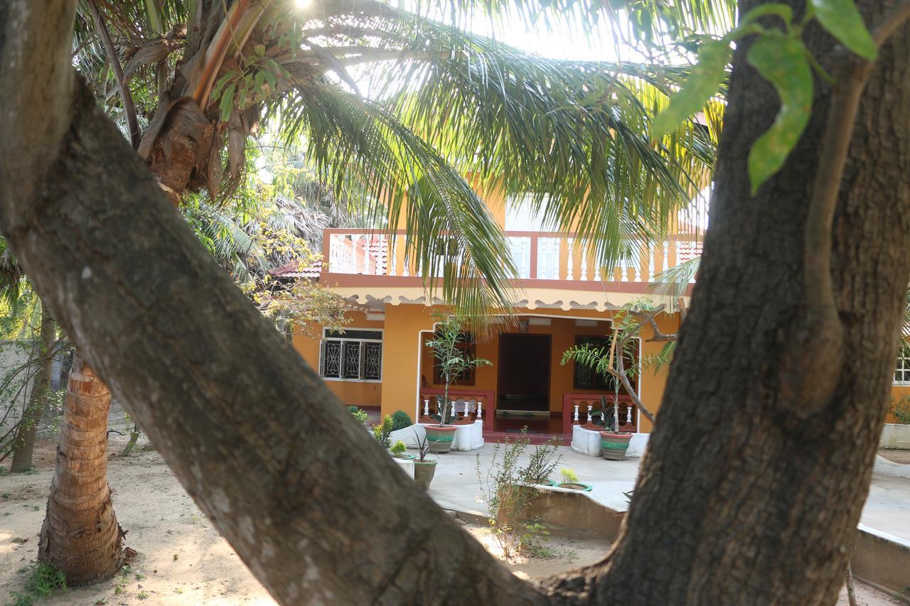 Hotel El Shaddai Mannar Exterior foto